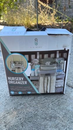 Baby organizer