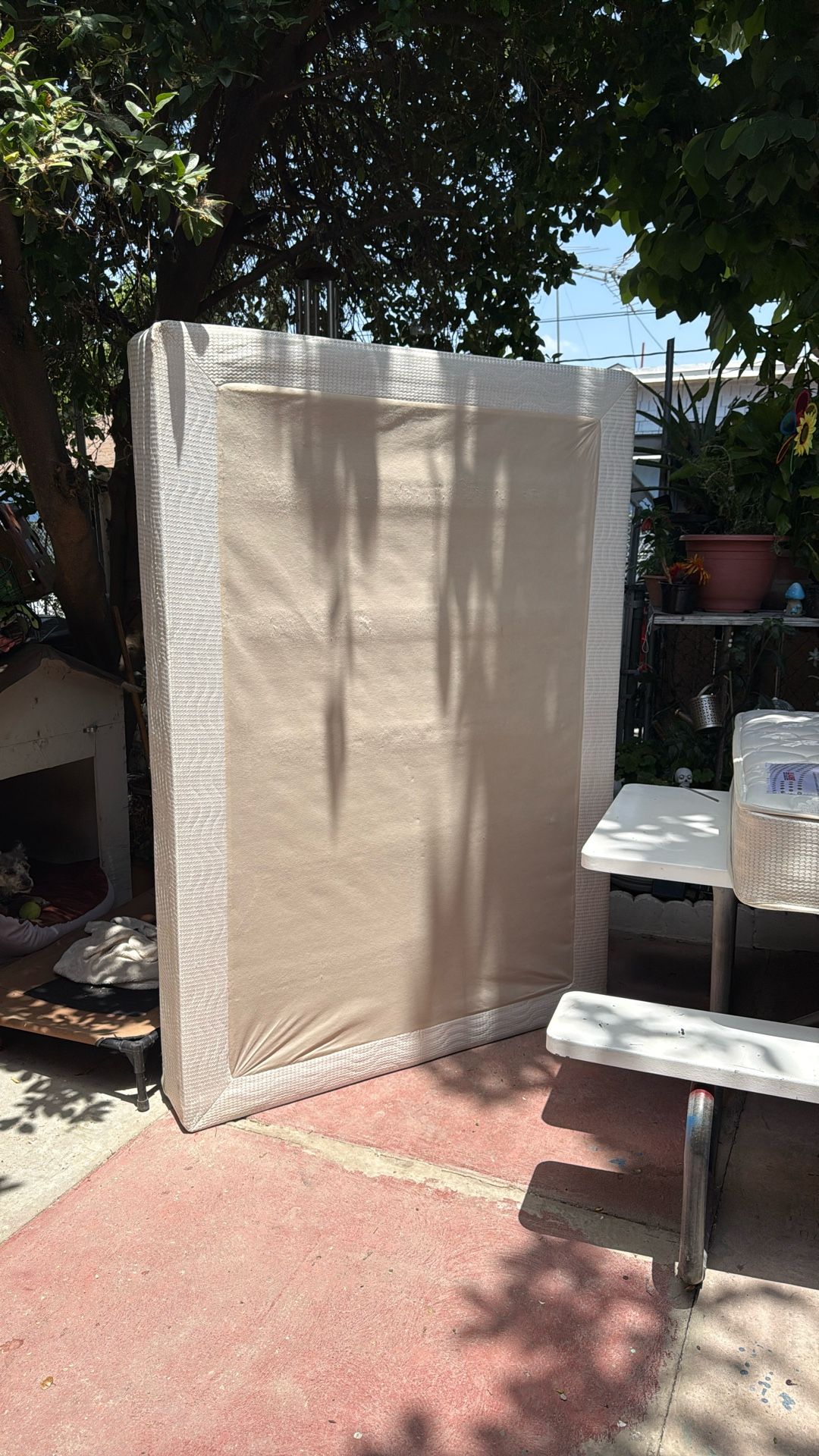 Box Spring Full Bed