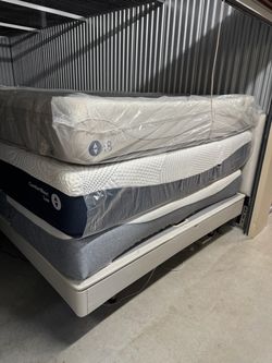 Sleep Number Mattresses – 3 Models Available – Liquidation Sale