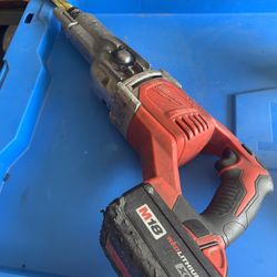 Milwaukee cordless sawzall m18