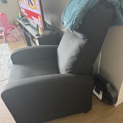 Free Recliner