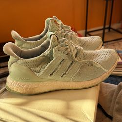 adidas Naked x UltraBoost 1.0 ‘Waves’ size 8.5