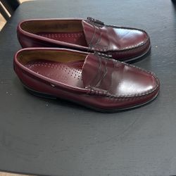 Penny Loafers Weejuns GH bass 7 1/2 for Sale in Tacoma, WA - OfferUp