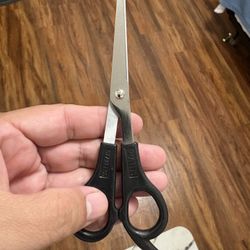 Free Scissors 