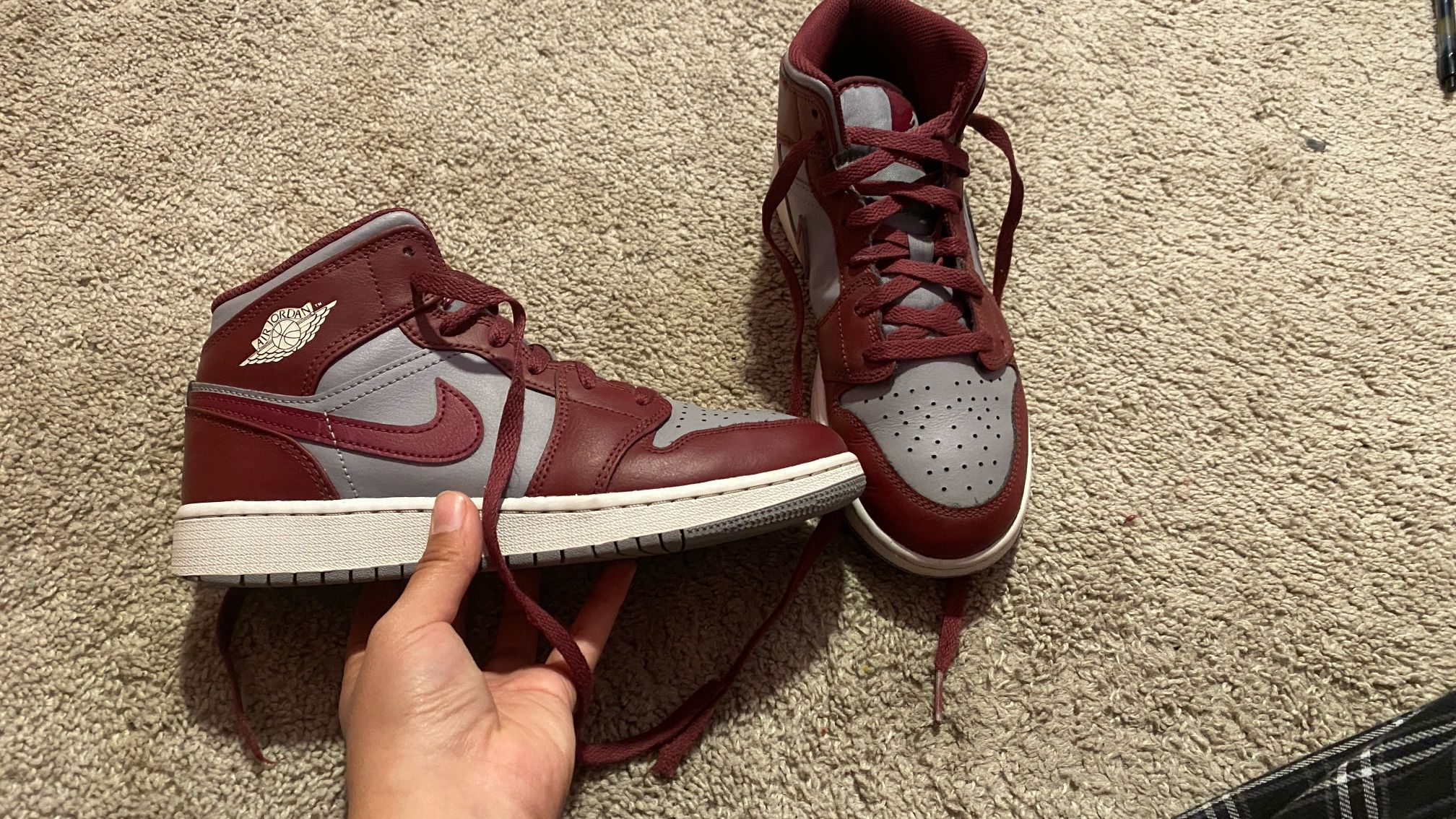 Air Jordan 1 Mid TD 'Cherrywood Red