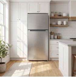 👑BRAND NEW IN BOX👑🔥 Element 17.6 cu. ft. Top Freezer Refrigerator – Stainless Look🔥