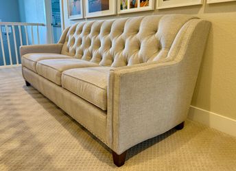 Smith Brothers of Berne 84” Tufted Sofa