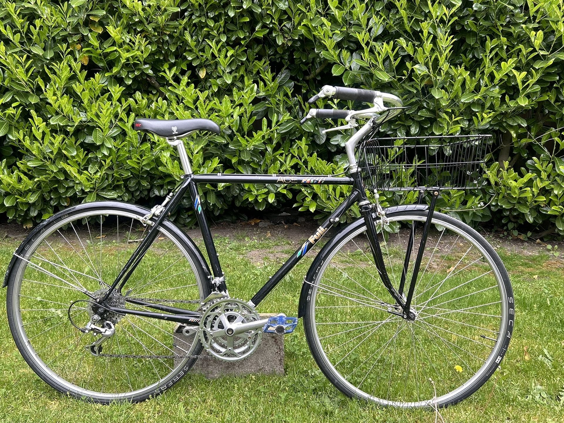 Fuji Ace - Commuter Basket Bike 52cm