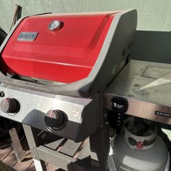 Used Weber Spirit Gas Grill 