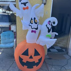 Halloween Ghost Trio Out Of Jack Lantern Inflatable