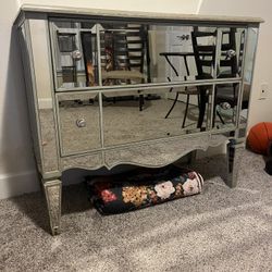 Mirror Dresser 2 Drawer 