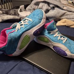 Women's Nike Running Shoe