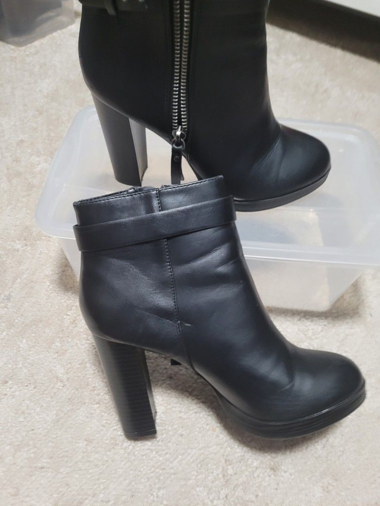 Black Bootie