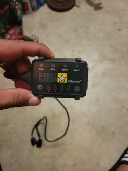 Pedal commander