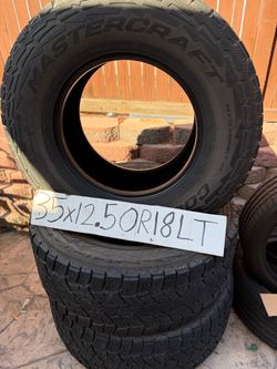 Mastercraft Courser 35x12.50R18LT Tires