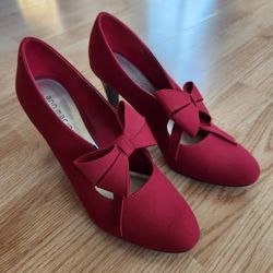 Size 8.5 Red Dress Shoes