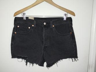 NEW Levi's LUNAR BLACK Women's 501 Original Fit High-Rise Jean Shorts, US 30