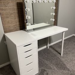 Makeup Vanity 