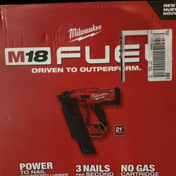 Milwaukee M18 21 Degrees Framing Gun