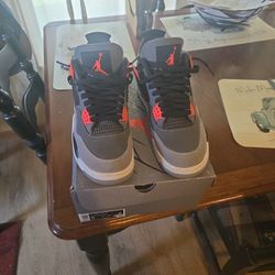 Infrared 4s Sz 9 
