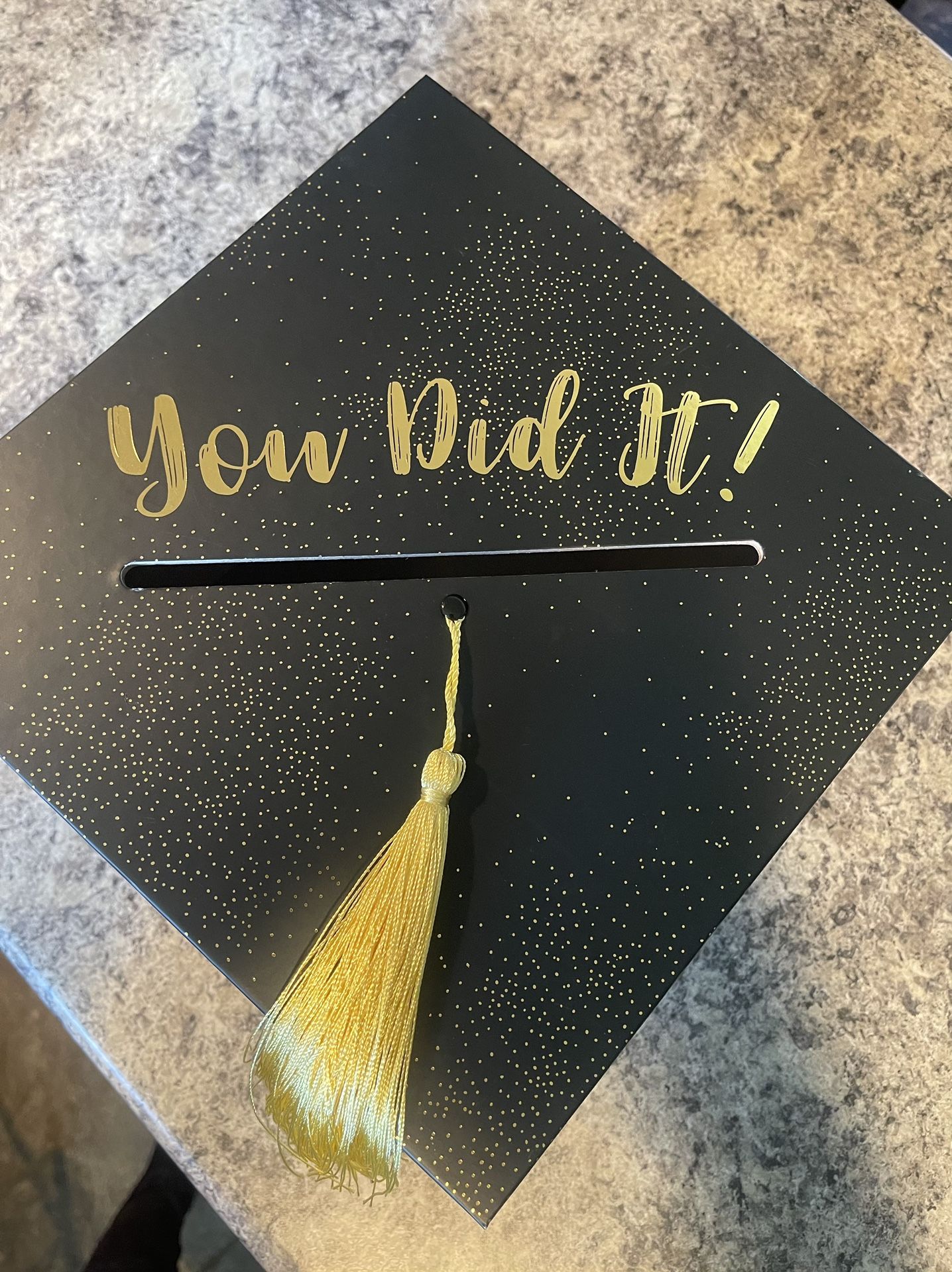 Graduation Celebration Announcement & Party Supplies
