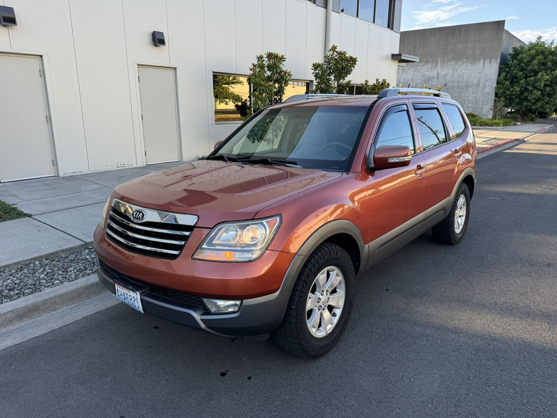 2009 Kia Borrego EX Sport (AWD!!!)