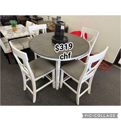 5 Piece counter height round dining table set  // Christmas Sale !