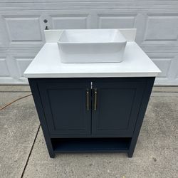 30" Blue-grey Vanity Quartz Top