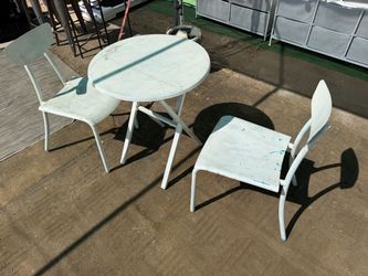 Basic Metal Patio Set