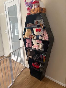Coffin shelf