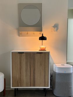 Entry cabinet (console table + mirror)