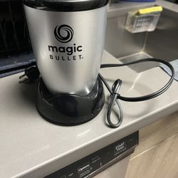 Magic Bullet Base Only With Some Containers