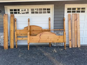 Free Bed frame