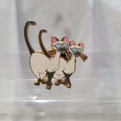 Rare Walt Disney World Pin 35662 Si and Am Siamese Cats Lady and the Tramp