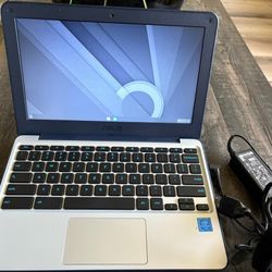 Asus Laptop With Charger 