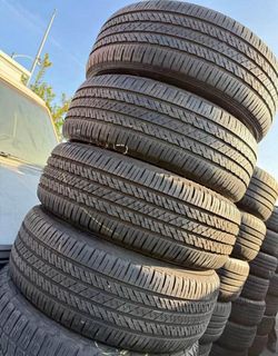 225/55r19 Bridgestone Tires Con 80% de vida las 4