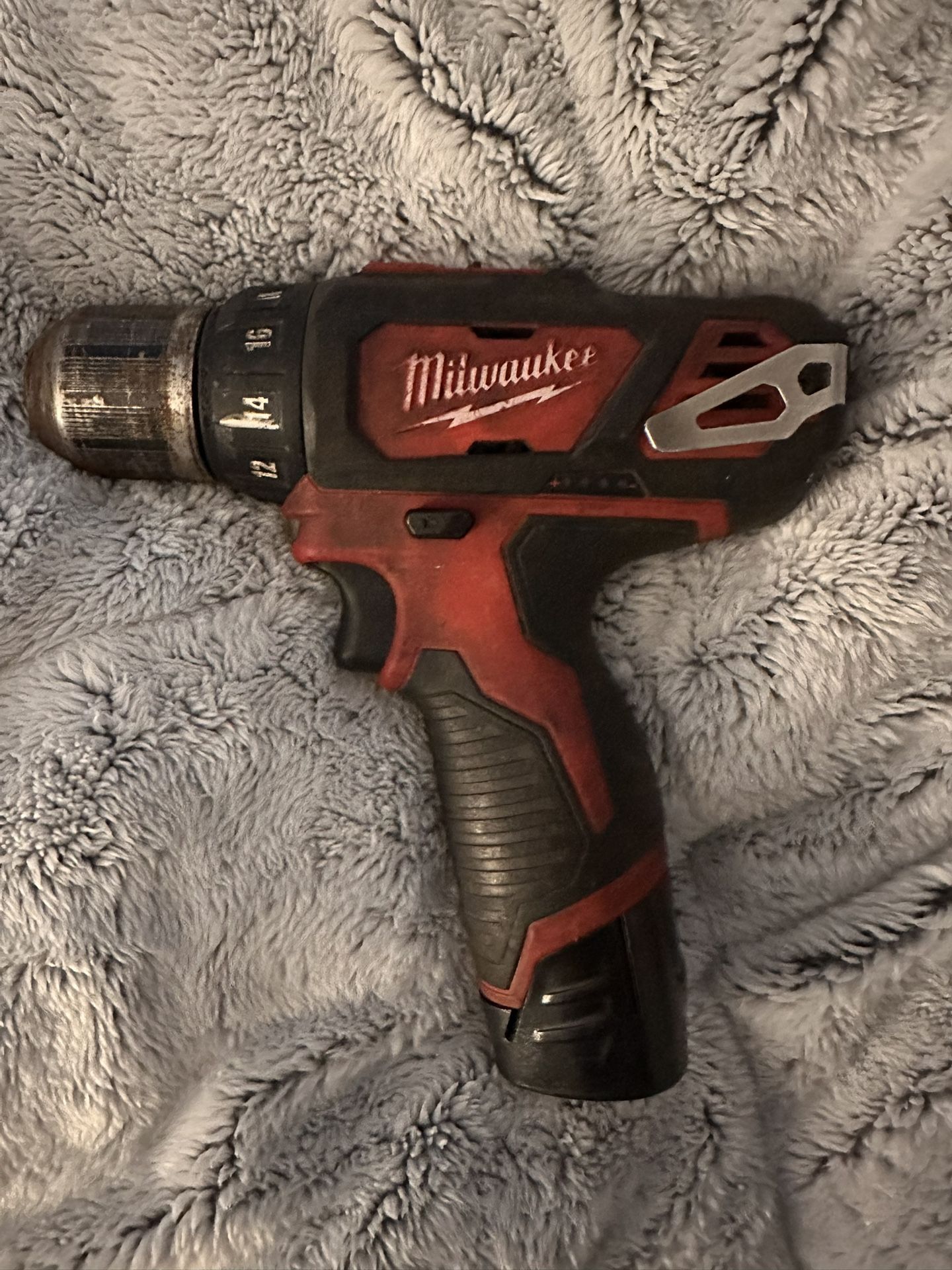 Milwaukee M12 3/8 Drill/Driver