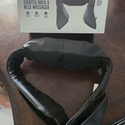 Masajeadora Nueva Para La Cervical 