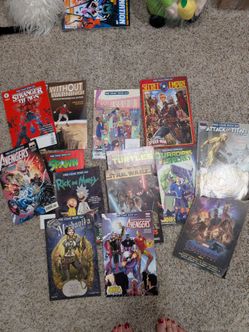 Comic book lot