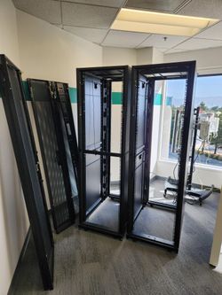 APC AR3100 Computer rack