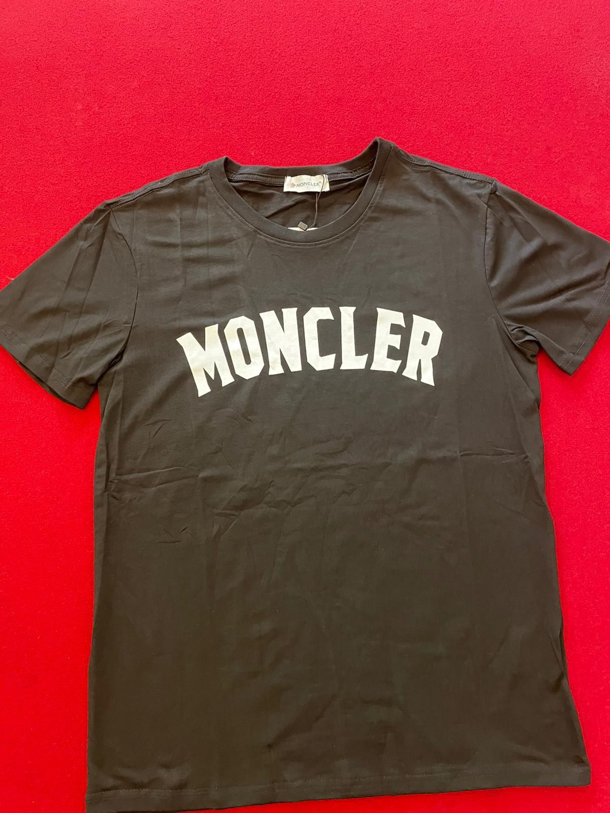 Moncler Tshirt