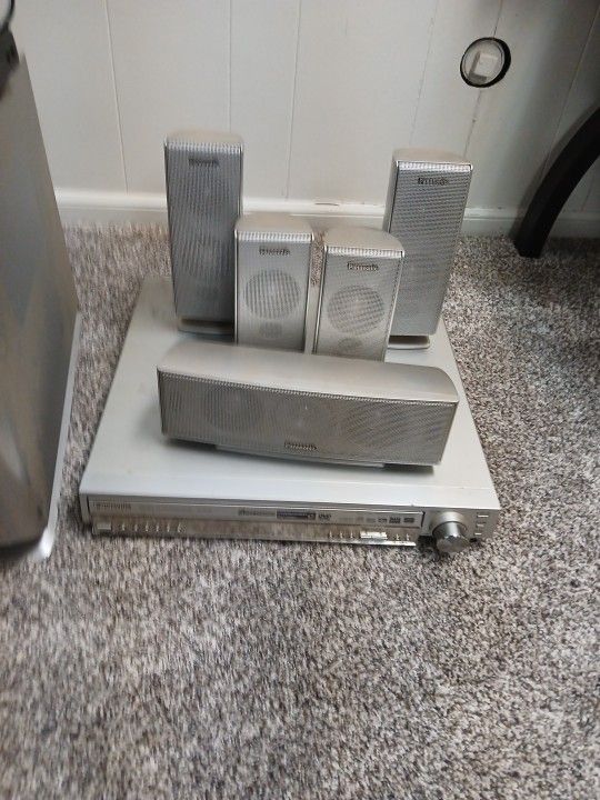 Panasonic 5 Disk Changer/dvd
