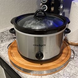 Crockpot Slow Cooker With Little Dipper Warmer
