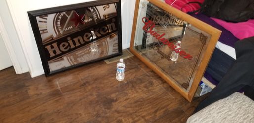 2 bar mirror Heineken. And Budweiser