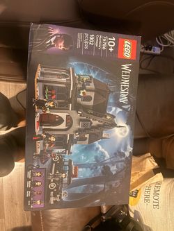 LEGO Wednesday Morticia's Cottage Set 76786