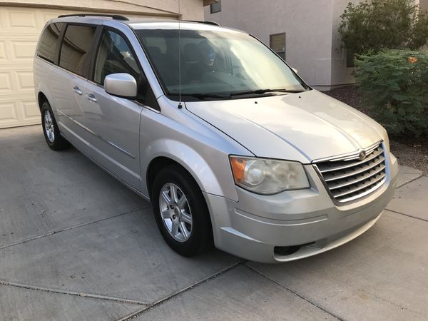 2010 Chrysler Town Country Dodge Caravan Minivan Suv For In 2010 Chrysler Town Country Dodge Caravan Minivan Suv For In Phoenix Az Offerup