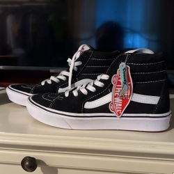 High Top Vans * New 