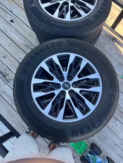 Ford expedition rims
