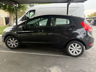 2011 Ford Fiesta