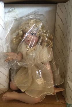 Collector doll porcelain antique